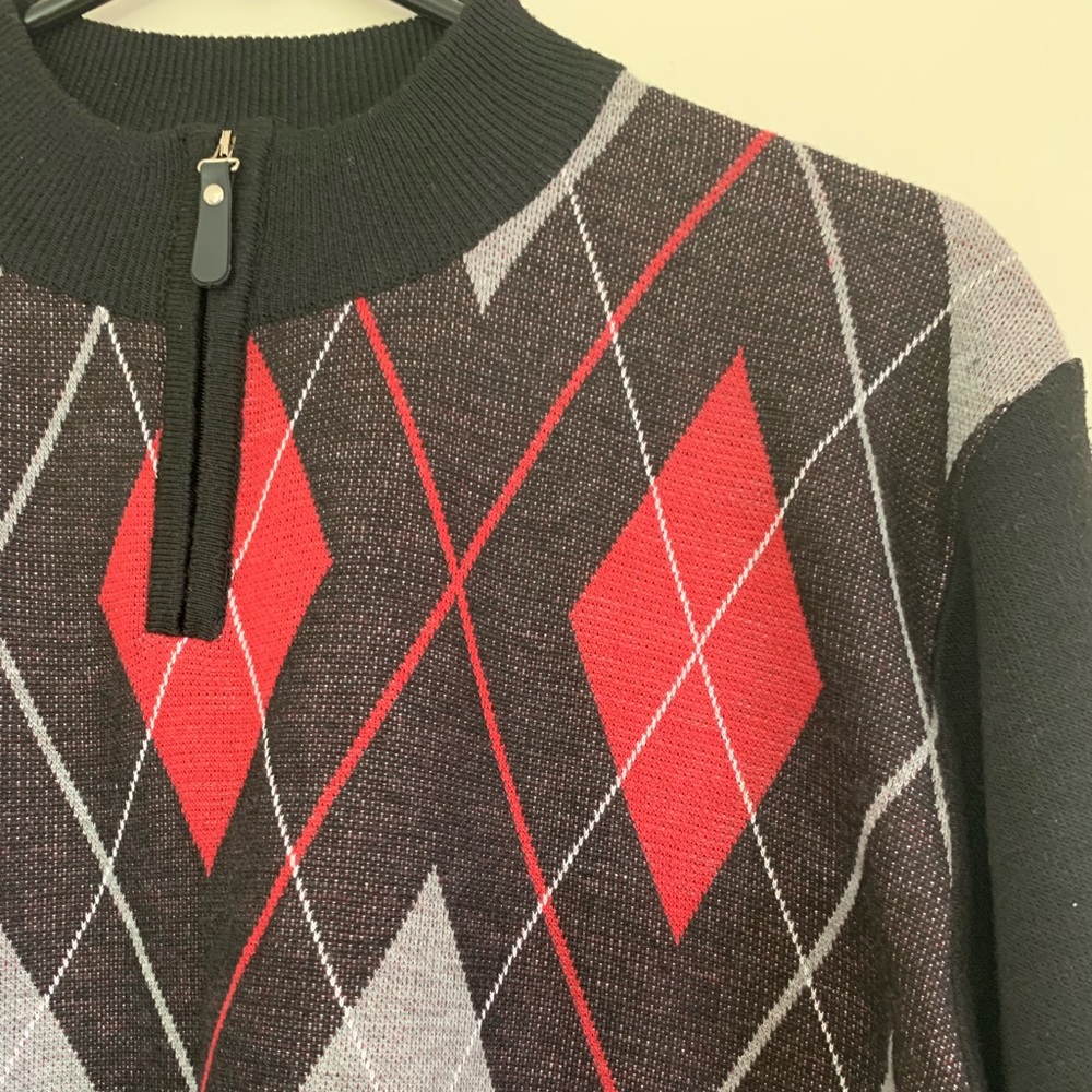 Sweater - Picture 2 of 4